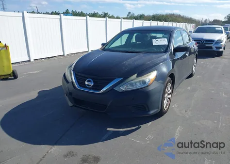 2016 Nissan Altima 2.5/2.5 S/2.5 Sl/2.5 Sr/2.5 Sv z USA, uszkodzony, nr VIN 1N4AL3AP5GC251121
